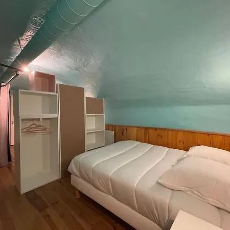 Le Dortoir Saint Georges, 8 Personnes, Vieux Apartment *